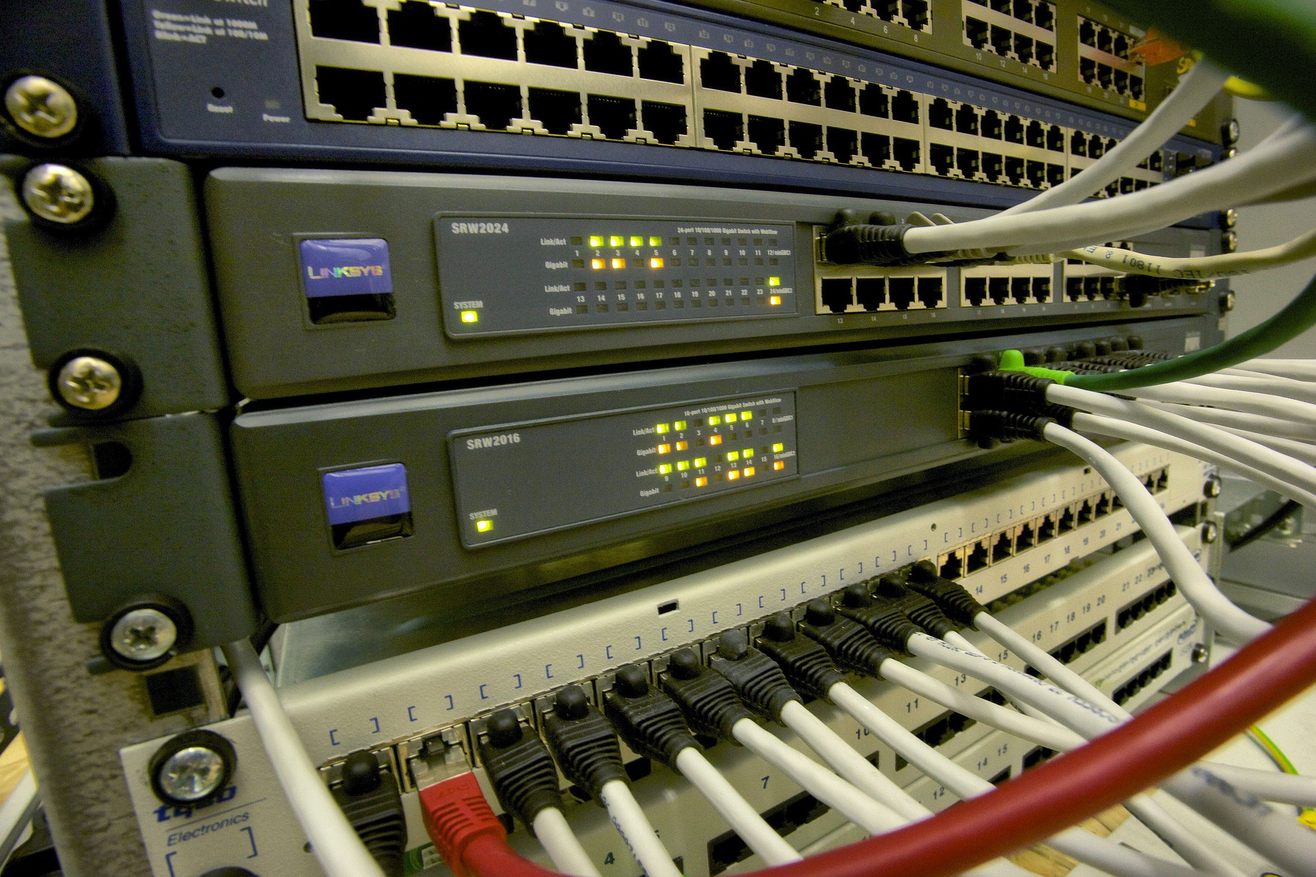 network-_1920 network-_1920